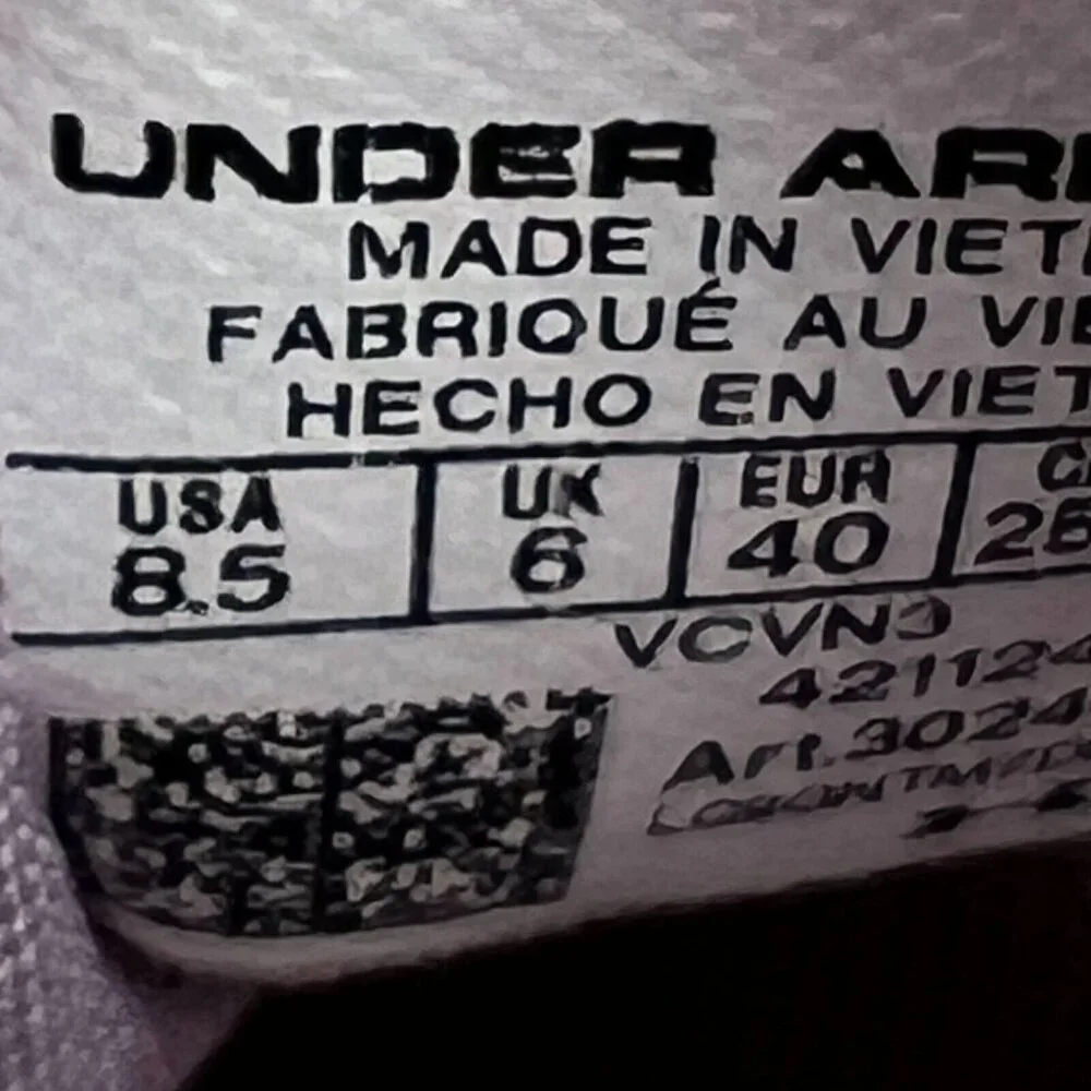 Under Armour Womens White Charged Assert 9 Lace Up Size 8.5 Running Shoes
